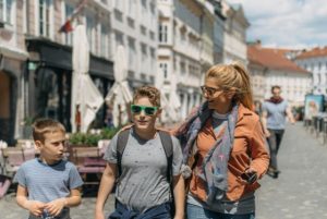 האם לובליאנה מתאימה לטיול עם ילדים?