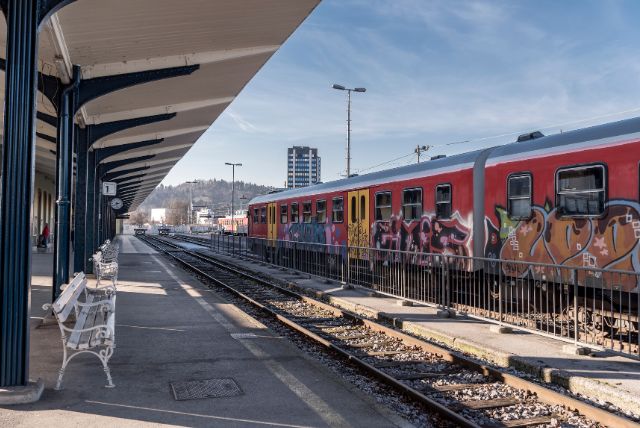 סלובניה בתחבורה ציבורית - האם אפשר להסתדר בלי להשכיר רכב?