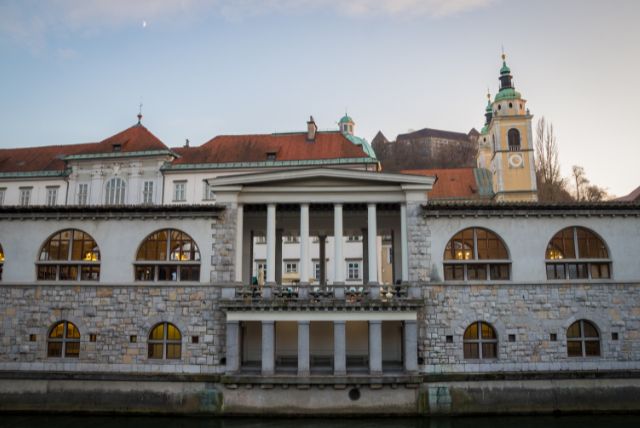 הבית של האדריכל פלצ'ניק (Plečnik House) בלובליאנה